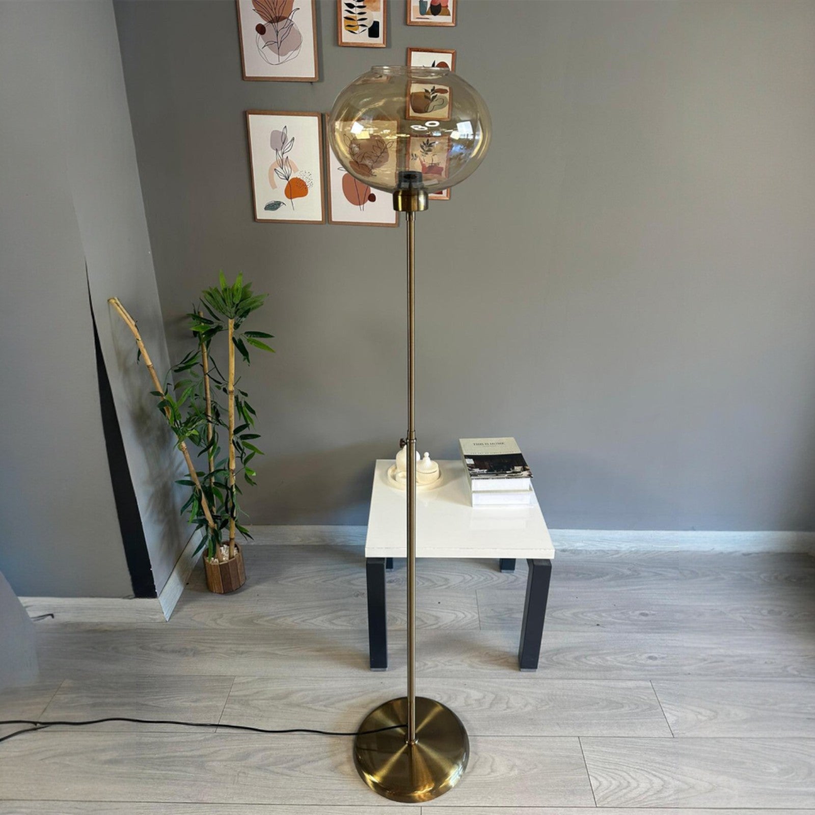 Tumbled Koriel Moving Head Moderne dekorative Metall Stehleuchte
